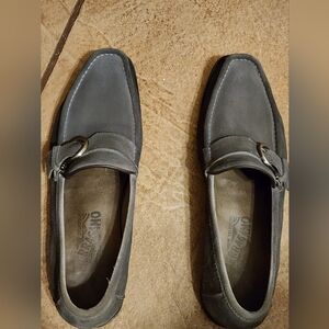 Salvatore ferragamo loafers 9.5 D